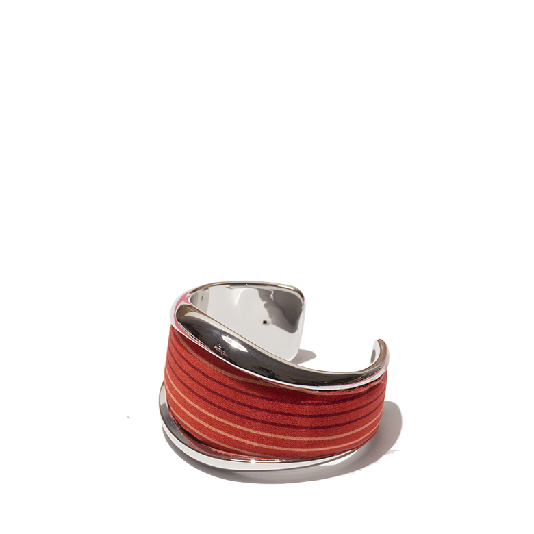 Delicate Flower Bangle