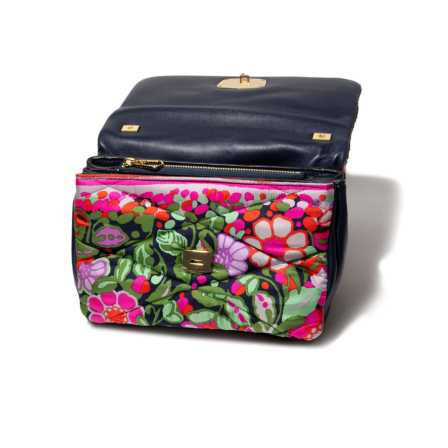Carré On Medium Pattern fiorito