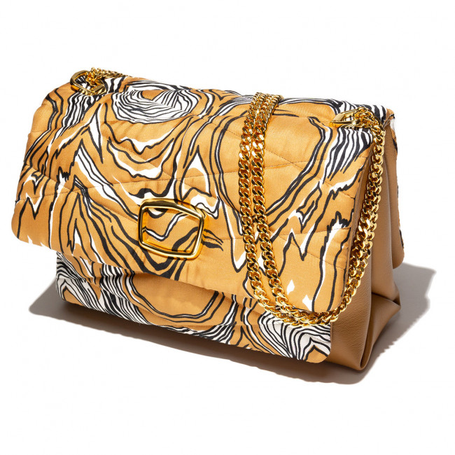 mm33 milano mm33 bag mm33 italy mm33 bags mm33 abgs mm33 borse mm33obrse mm33borse mm33italy mm33 italy mm33 italia lucycling upcycling vintage scarf BAG silk fabric and leather matelassé upcycling gold details shoulder bag multi pockets evening un